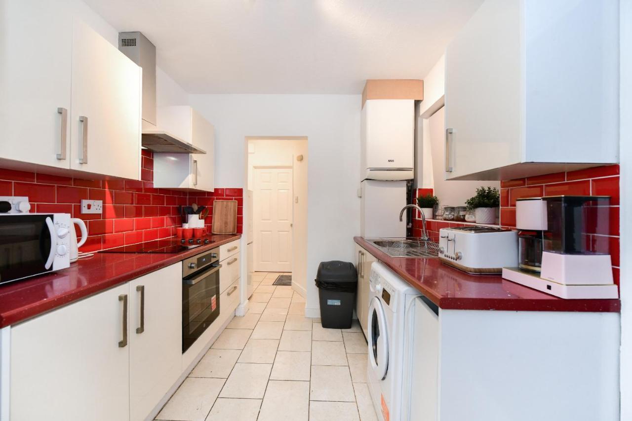 Beautiful Accommodation Near Reading City Centre エクステリア 写真