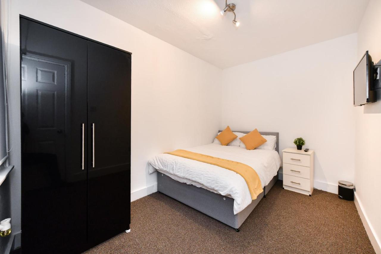 Beautiful Accommodation Near Reading City Centre エクステリア 写真